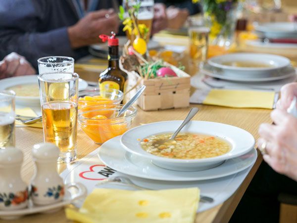 Gemeinsamer Mittagstisch